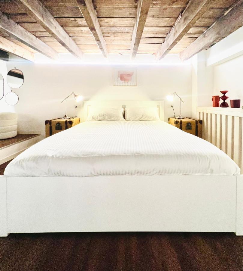 Tarra Luxury Suite Milaan Buitenkant foto