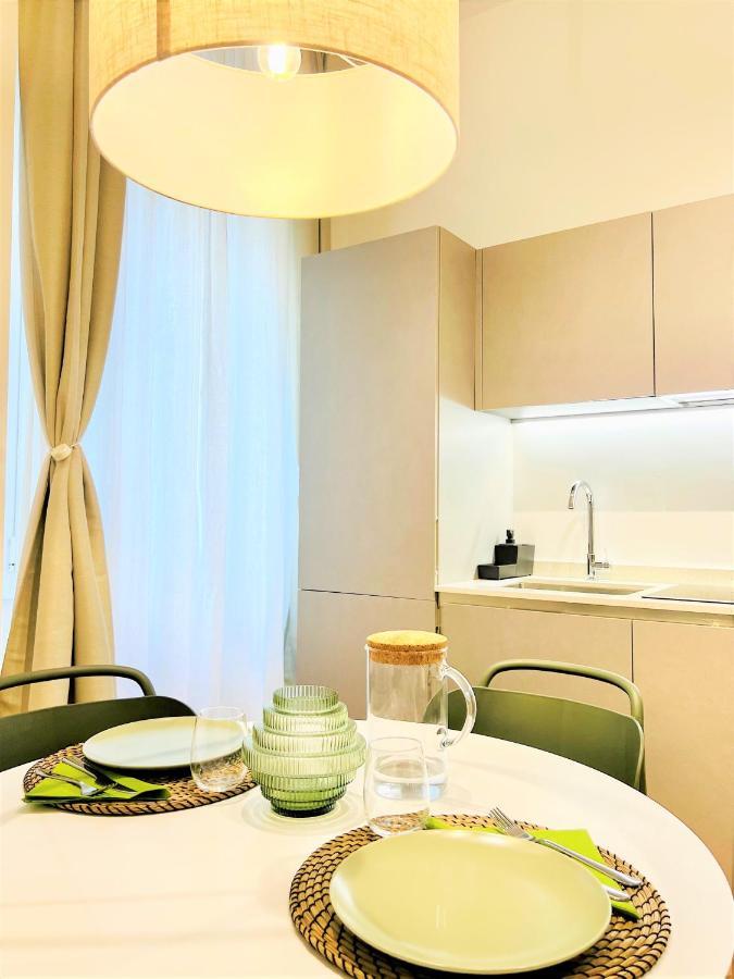 Tarra Luxury Suite Milaan Buitenkant foto